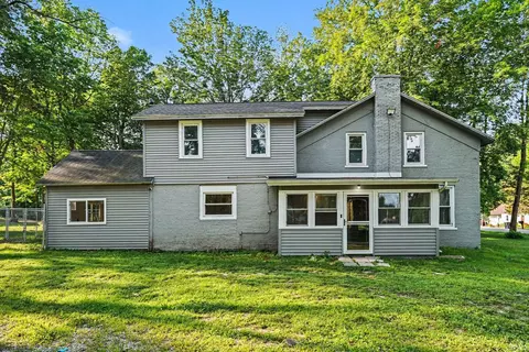 57072 County Road 13, Elkhart, IN 46516