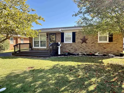 1313 N Saint James Blvd, Evansville, IN 47711