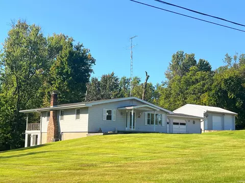 1105 E 200 N Rd, Washington, IN 47501