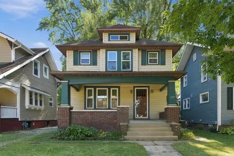 1137 W Oakdale Dr, Fort Wayne, IN 46807