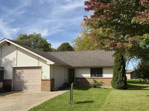 503 Clark St, Avilla, IN 46710
