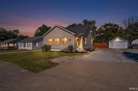 222 E Lincoln Ave, Chandler, IN 47610