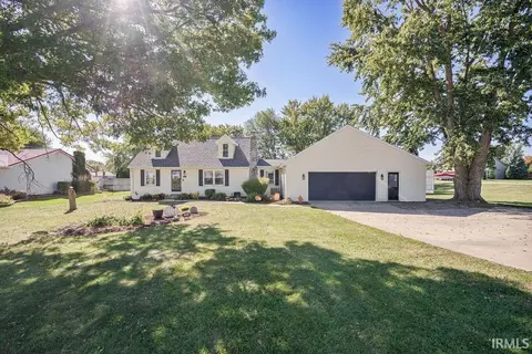 1021 E Meridian St, Sharpsville, IN 46068