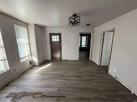 Living - 208 Sycamore, Lagrange, IN 46761 photo 3 of 3