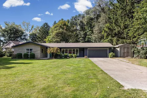 90 Wildwood Pl, Lafayette, IN 47905