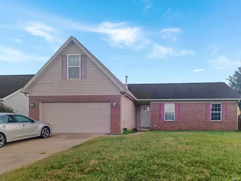 3443 Wayland Dr, Evansville, IN 47725