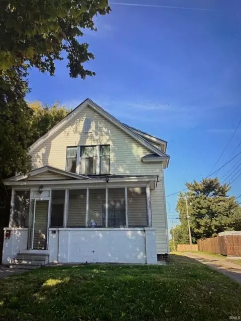 311 W Ewing Ave, South Bend, IN 46613