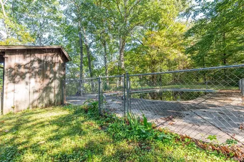 Exterior - 3269 E Robinson Rd, Bloomington, IN 47408 photo 10 of 13