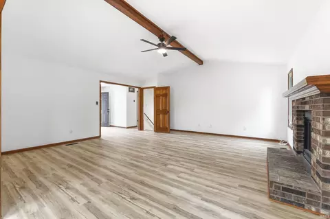 Living - 14130 Whittern Rd, Monroeville, IN 46773 photo 3 of 4