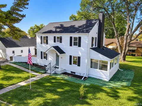 1201 Woodlawn Blvd, South Bend, IN 46616