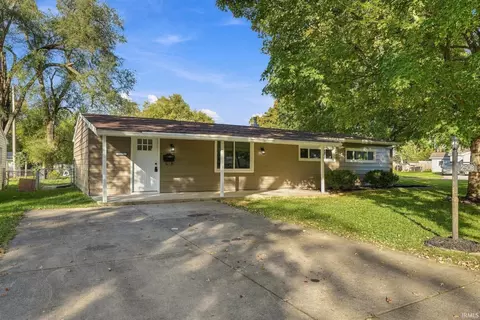 2508 Belle Vista Pl, Fort Wayne, IN 46809