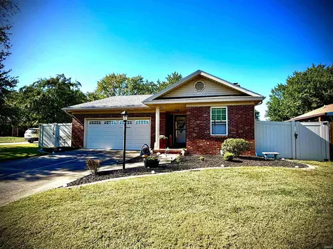 2900 Turnberry Ln, Evansville, IN 47711