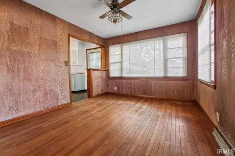 Living - 500 E Dodds St, Bloomington, IN 47401 photo 9 of 10