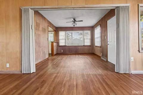 Living - 500 E Dodds St, Bloomington, IN 47401 photo 8 of 10