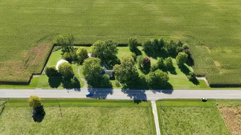 7245 E State Rd 114 Rd, North Manchester, IN 46962