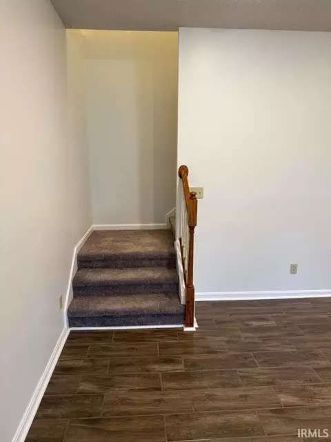Entry Way - 2254 S Olde Mill Dr, Bloomington, IN 47401 photo 2 of 2