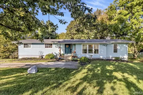 8199 S State Road 103 Hwy, Lewisville, IN 47352