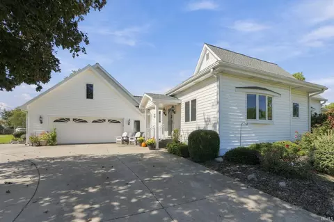 Exterior - 532 E Central, Bluffton, IN 46714 photo 5 of 10