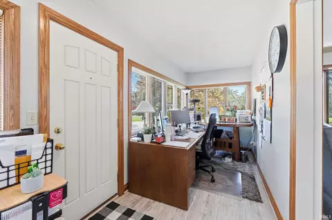 Entry Way - 532 E Central, Bluffton, IN 46714 photo 1 of 1