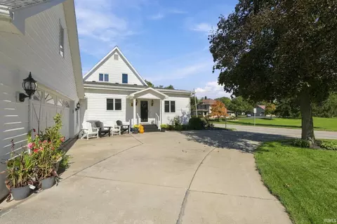 Exterior - 532 E Central, Bluffton, IN 46714 photo 8 of 10