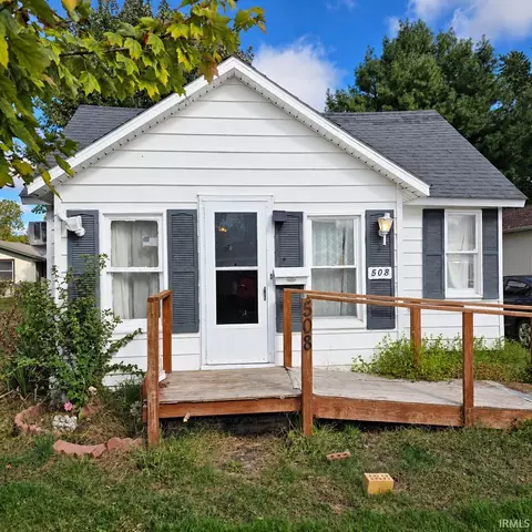 508 E Oak St, Rensselaer, IN 47978