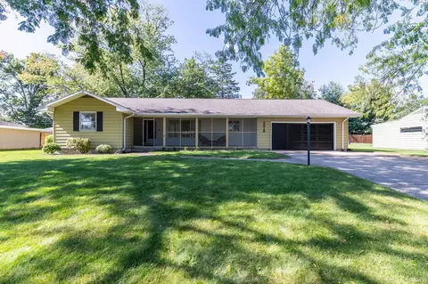 7518 Kruge Dr, Fort Wayne, IN 46809