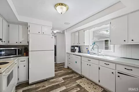 Kitchen - 102 Riverview Rd, Warren, IN 46792 photo 1 of 2