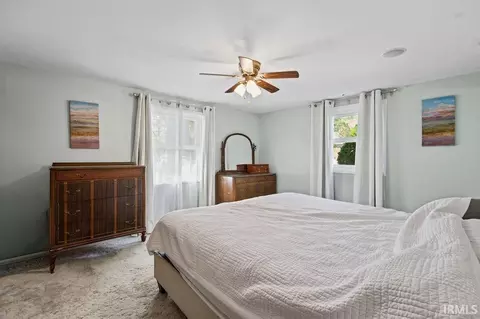 Bedroom - 102 Riverview Rd, Warren, IN 46792 photo 2 of 4