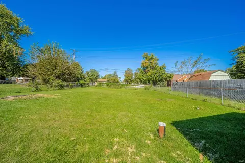 Exterior - 130 E C St, Wilkinson, IN 46186 photo 3 of 5