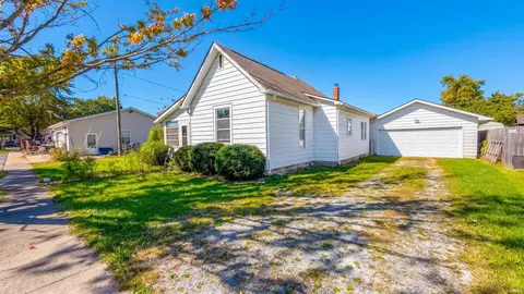 Exterior - 130 E C St, Wilkinson, IN 46186 photo 1 of 5