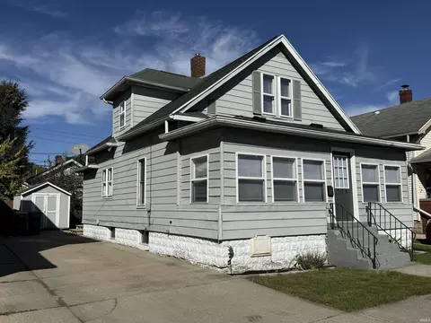 714 W 6th St, Mishawaka, IN 46544