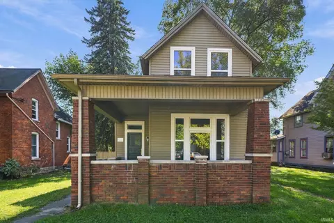 1317 Stophlet St, Fort Wayne, IN 46802