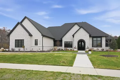 14328 Magnolia Run Pkwy, Fort Wayne, IN 46845