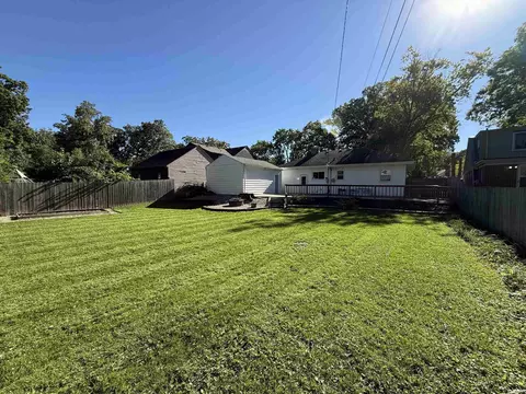 Exterior - 2425 Springfield Ave, Fort Wayne, IN 46805 photo 7 of 7