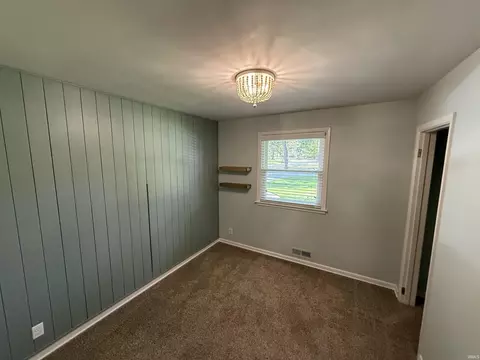 Bedroom - 2425 Springfield Ave, Fort Wayne, IN 46805 photo 1 of 2