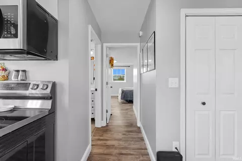 Entry Way - 114 7th St, Oolitic, IN 47451 photo 3 of 3