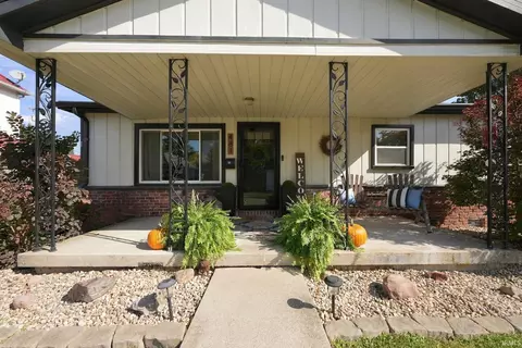 Exterior - 481 Delaware St, Wabash, IN 46992 photo 3 of 9