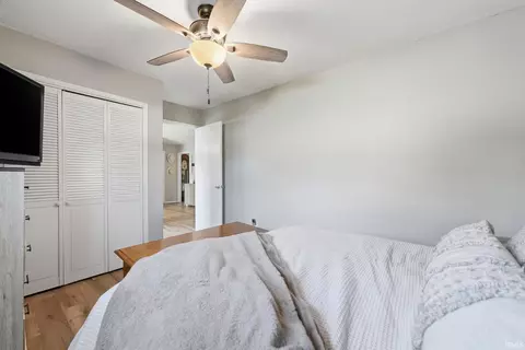 Bedroom - 481 Delaware St, Wabash, IN 46992 photo 3 of 4