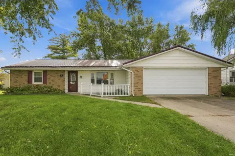 710 Jeffrey Ct, Columbia City, IN 46725