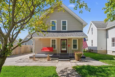 1419 Union St, Mishawaka, IN 46544