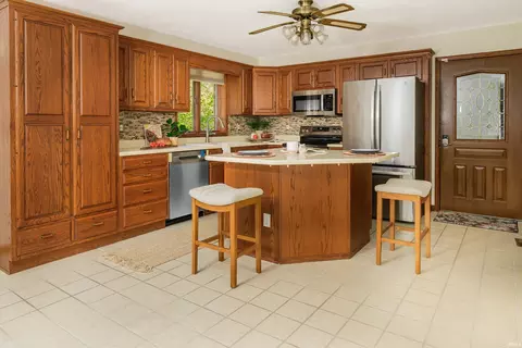 Kitchen - 25 Country Estates Dr, Mitchell, IN 47446 photo 1 of 6