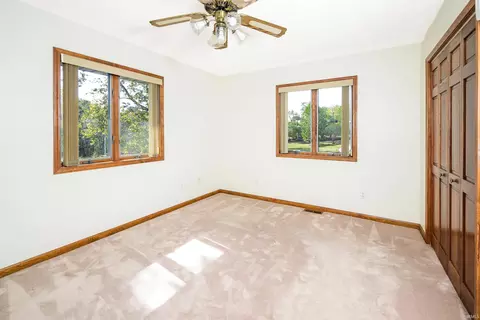 Bedroom - 25 Country Estates Dr, Mitchell, IN 47446 photo 6 of 11