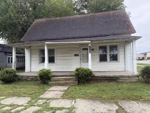 309 NE B St, Linton, IN 47441