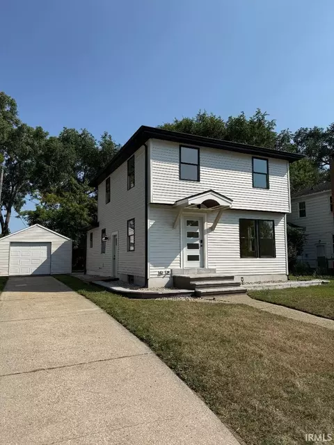 1218 Woodlawn Blvd, South Bend, IN 46616