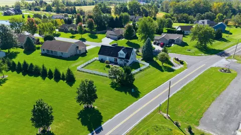 View/Area - 211 Vanmalson Dr, Warren, IN 46792 photo 3 of 6