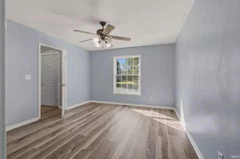 Bedroom - 211 Vanmalson Dr, Warren, IN 46792 photo 1 of 10