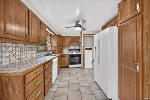 Kitchen - 1175 W Bell Rd, Bloomington, IN 47404 photo 1 of 5