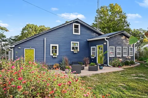 7640 Sr 23 St, Walkerton, IN 46574