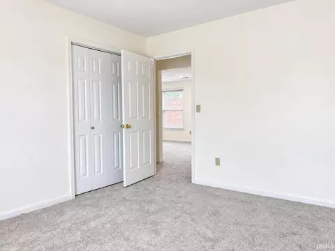 Bedroom - 3592 Manor Dr, Jasper, IN 47546 photo 2 of 5