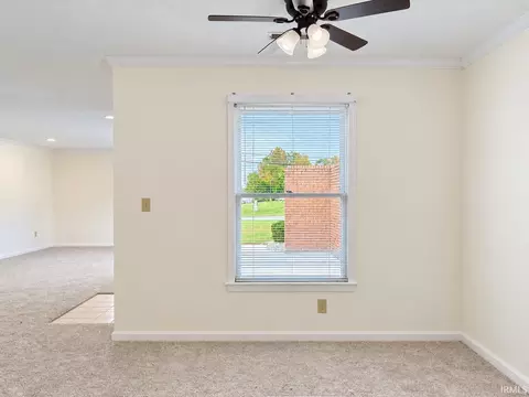 Living - 3592 Manor Dr, Jasper, IN 47546 photo 5 of 7